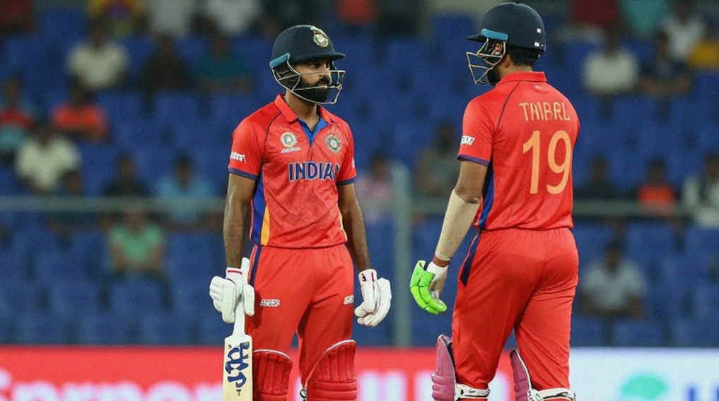 স্মৃতি মন্ধনার উত্তরাধিকার: রায়পুর-বড়দার সিরিজ আর একটি ছোট নমুনার বড় গল্প স্মৃতি মন্ধনার উত্তরাধিকার: রায়পুর-বড়দার সিরিজ আর একটি ছোট নমুনার বড় গল্প
