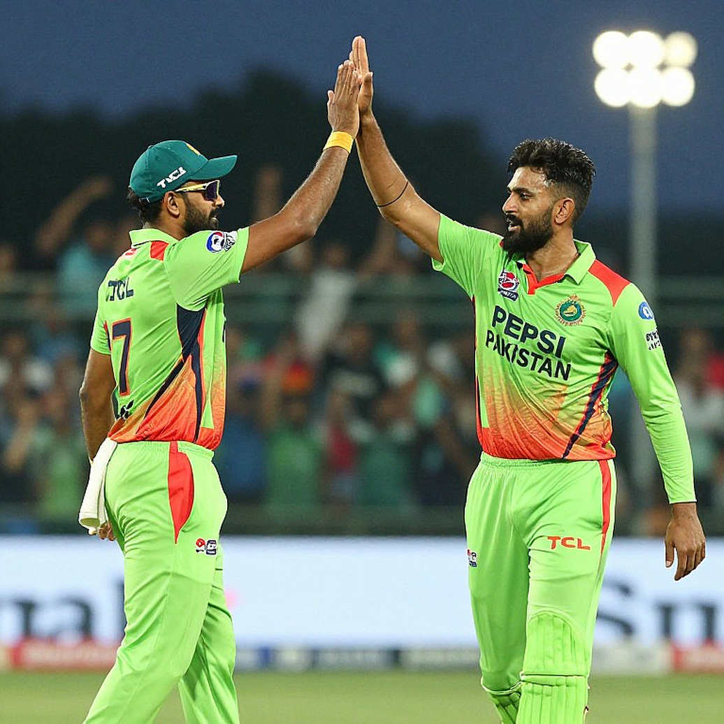 ২০২৪ টি-টোয়েন্টি বিশ্বকাপ: শূন্য মাঠ, ভরা চ্যাট — ট্রফিটা আসলে কোথায় জেতা হয়েছিল ২০২৪ টি-টোয়েন্টি বিশ্বকাপ: শূন্য মাঠ, ভরা চ্যাট — ট্রফিটা আসলে কোথায় জেতা হয়েছিল