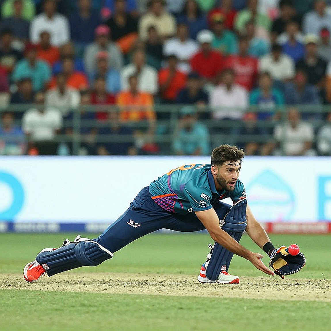 Cricket's Second Ledger: Blockchain Money, Contract Gaps and a Ground in Khulna