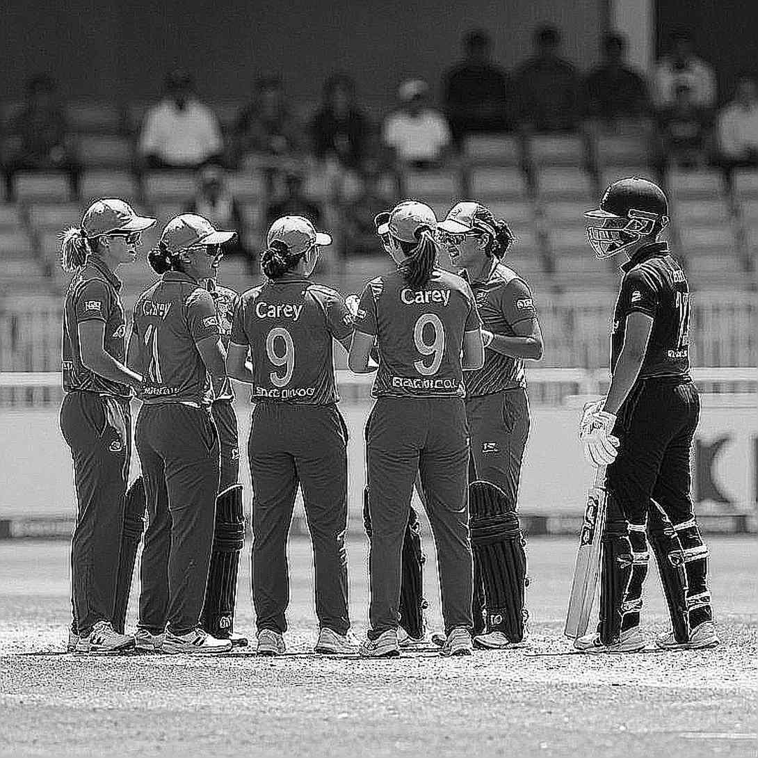 আহমেদাবাদের নীরবতা: ২৪০ রানের পিছনে ভারত যে হিসাবটা মেলাতে পারেনি আহমেদাবাদের নীরবতা: ২৪০ রানের পিছনে ভারত যে হিসাবটা মেলাতে পারেনি