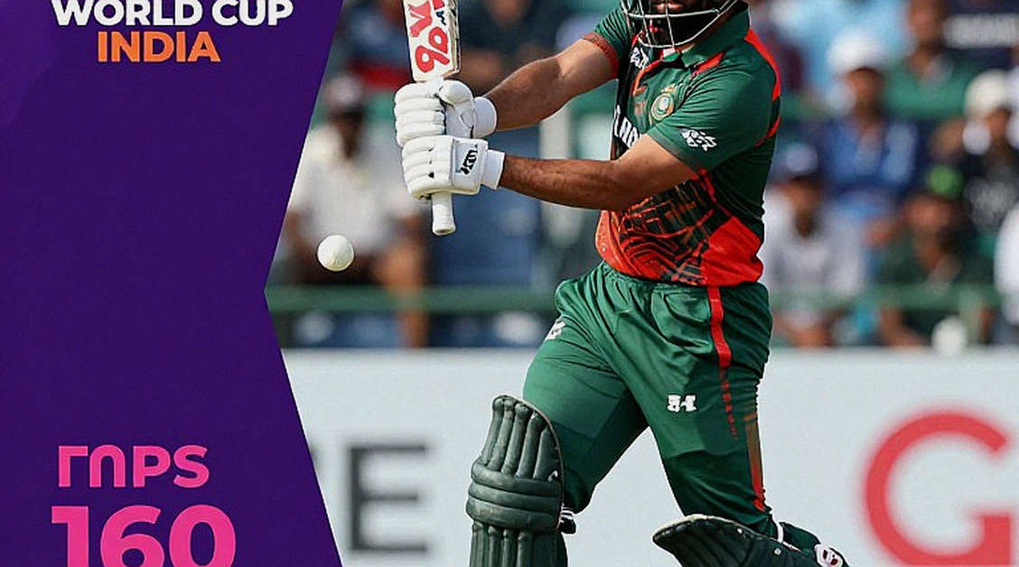 দ্বিতীয় দিনের স্টাম্পসে দক্ষিণ আফ্রিকা: ডিভট, নরম পিচ এবং একটি অনুপস্থিত সংখ্যা দ্বিতীয় দিনের স্টাম্পসে দক্ষিণ আফ্রিকা: ডিভট, নরম পিচ এবং একটি অনুপস্থিত সংখ্যা