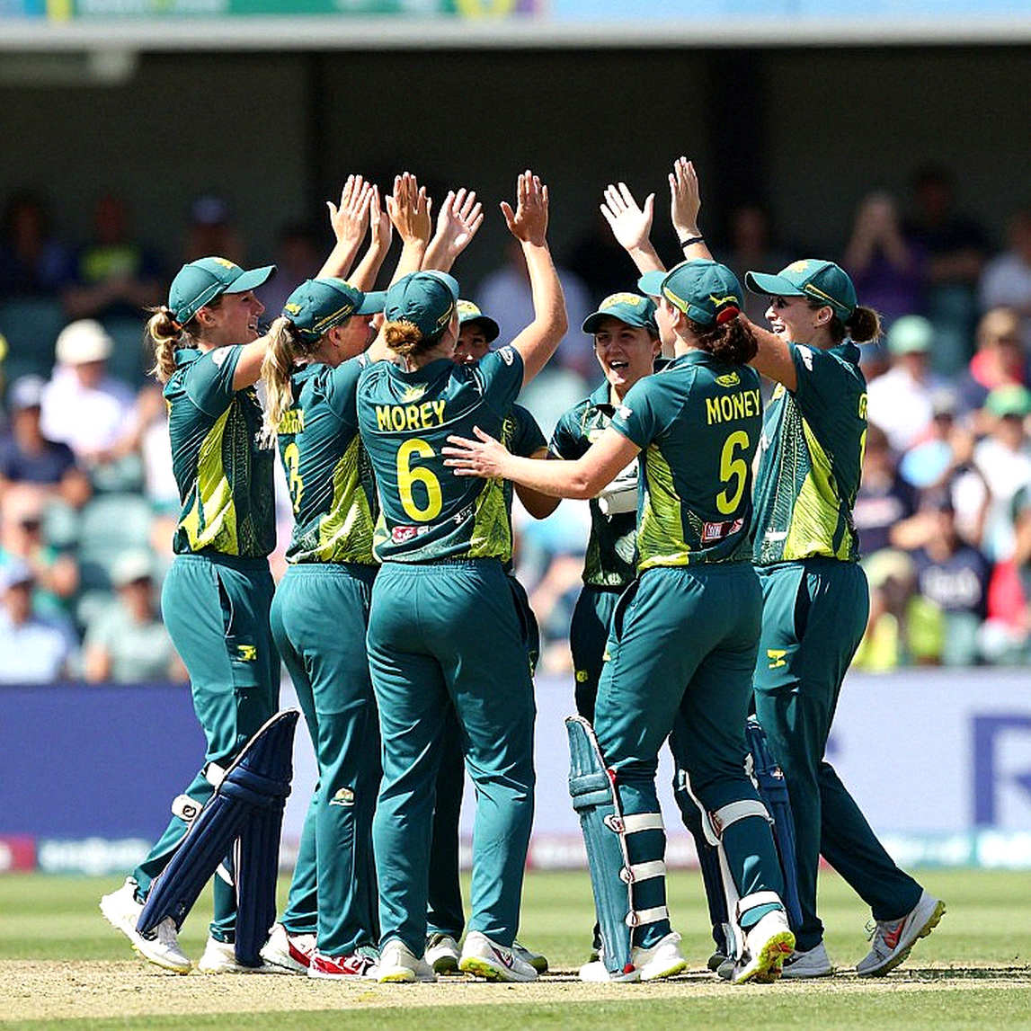A Sixteen-Month Contract and a Quiet Signature: The Accounting Behind Pakistan's White-Ball Coaching Handover A Sixteen-Month Contract and a Quiet Signature: The Accounting Behind Pakistan's White-Ball Coaching Handover