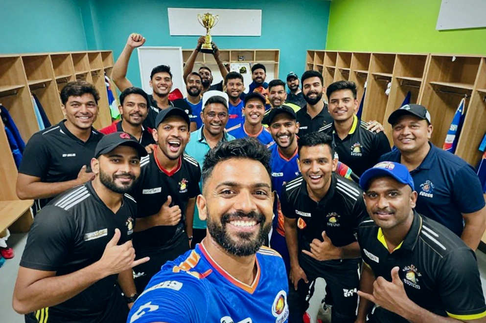 জানসেনের শেষ দিনের মিশন: অস্ট্রেলিয়ার ৬ উইকেট আর ট্র্যাভিস হেডের ৮৭* — একটি টেস্টের আসল সমীকরণ জানসেনের শেষ দিনের মিশন: অস্ট্রেলিয়ার ৬ উইকেট আর ট্র্যাভিস হেডের ৮৭* — একটি টেস্টের আসল সমীকরণ