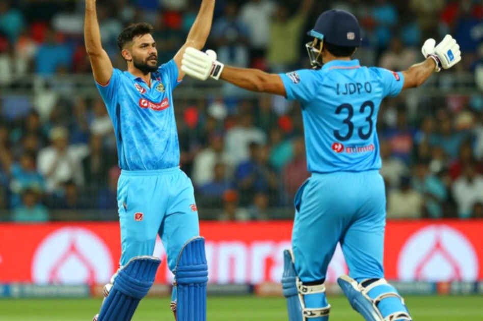135 Runs, Six Wickets and Rahmat Shah's Quiet Tempo: Afghanistan's Day-Two Resistance in the Test 135 Runs, Six Wickets and Rahmat Shah's Quiet Tempo: Afghanistan's Day-Two Resistance in the Test