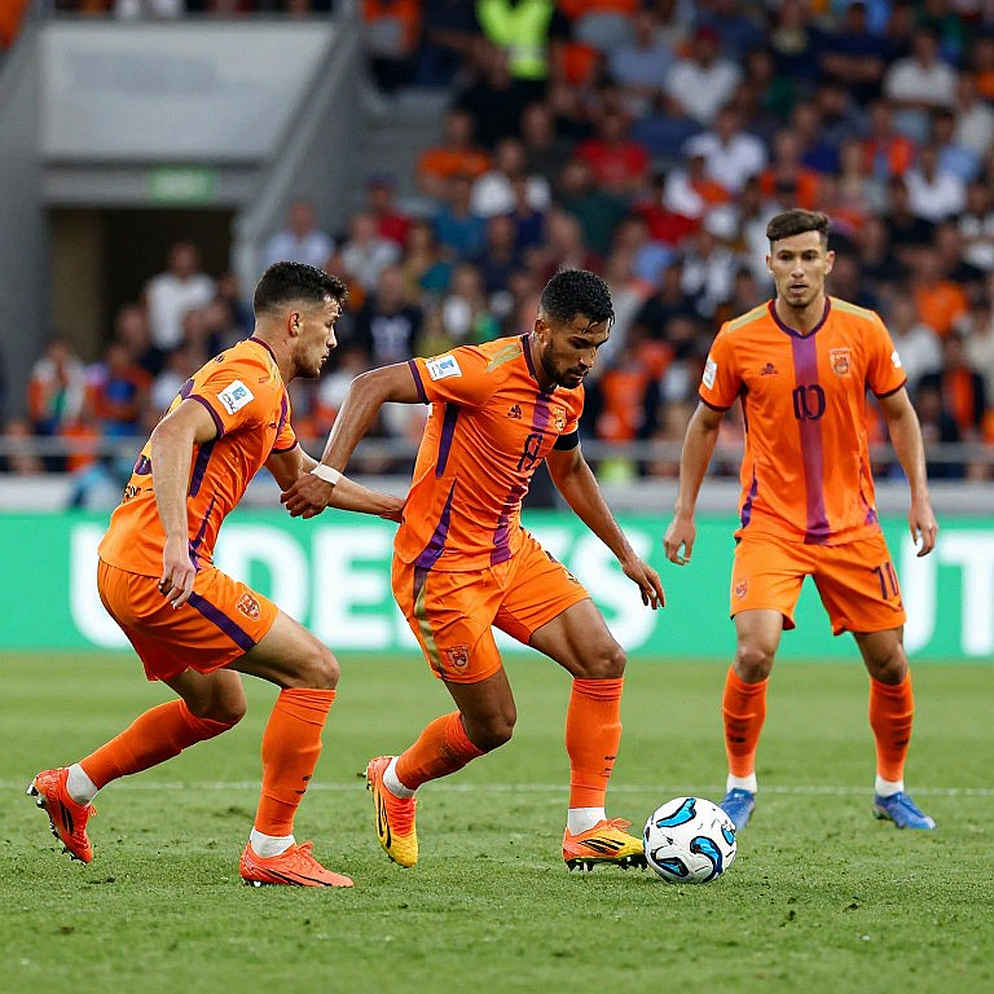 Albirex Niigata's Levain Cup Exit: The 88th-Minute Handball Controversy and the Club's Careful Diplomacy Albirex Niigata's Levain Cup Exit: The 88th-Minute Handball Controversy and the Club's Careful Diplomacy